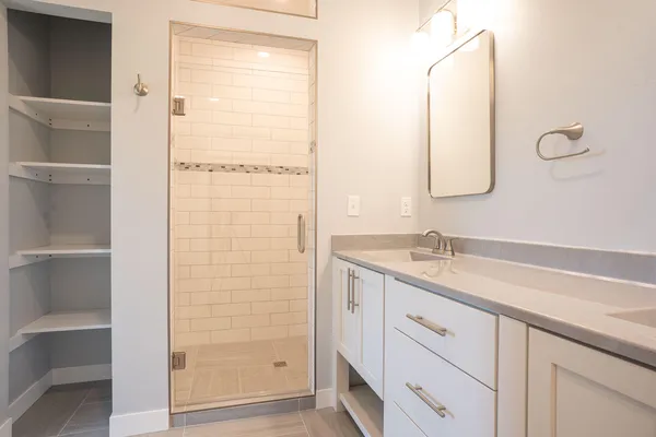 $549,900 | 277 Southern Drive, Holmen, WI 54636