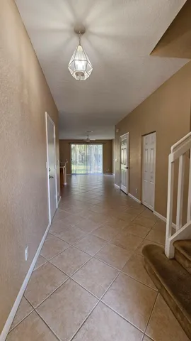 a view of entryway with front door