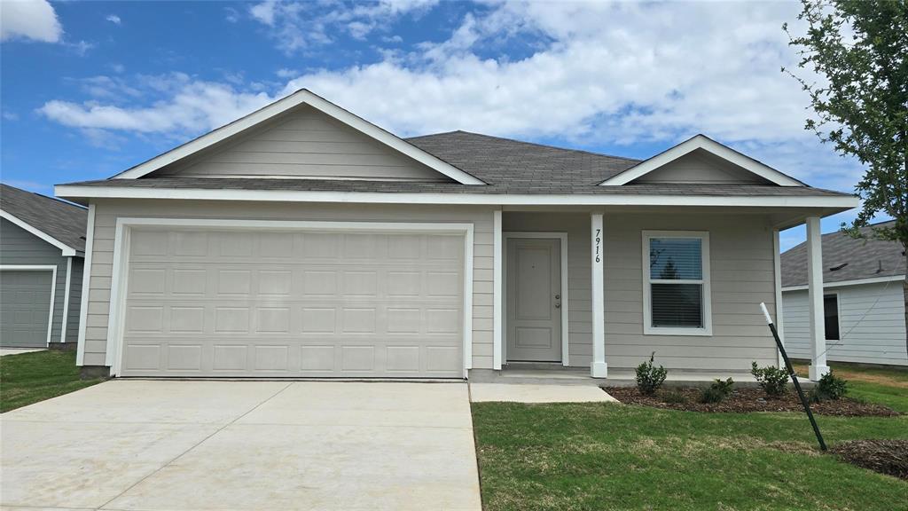 7916 Rutherford Lane McKinney, TX 75071 - Photo 1 of 18 Gallery Image 1