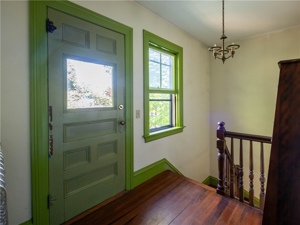 12 Manton Street Warwick, RI 02818 - Photo 21 of 43
