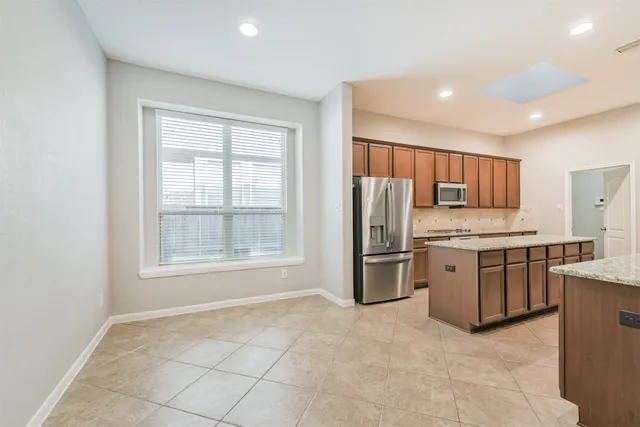 $2,825 | 19527 Juniper Breeze Lane, Spring, TX 77379