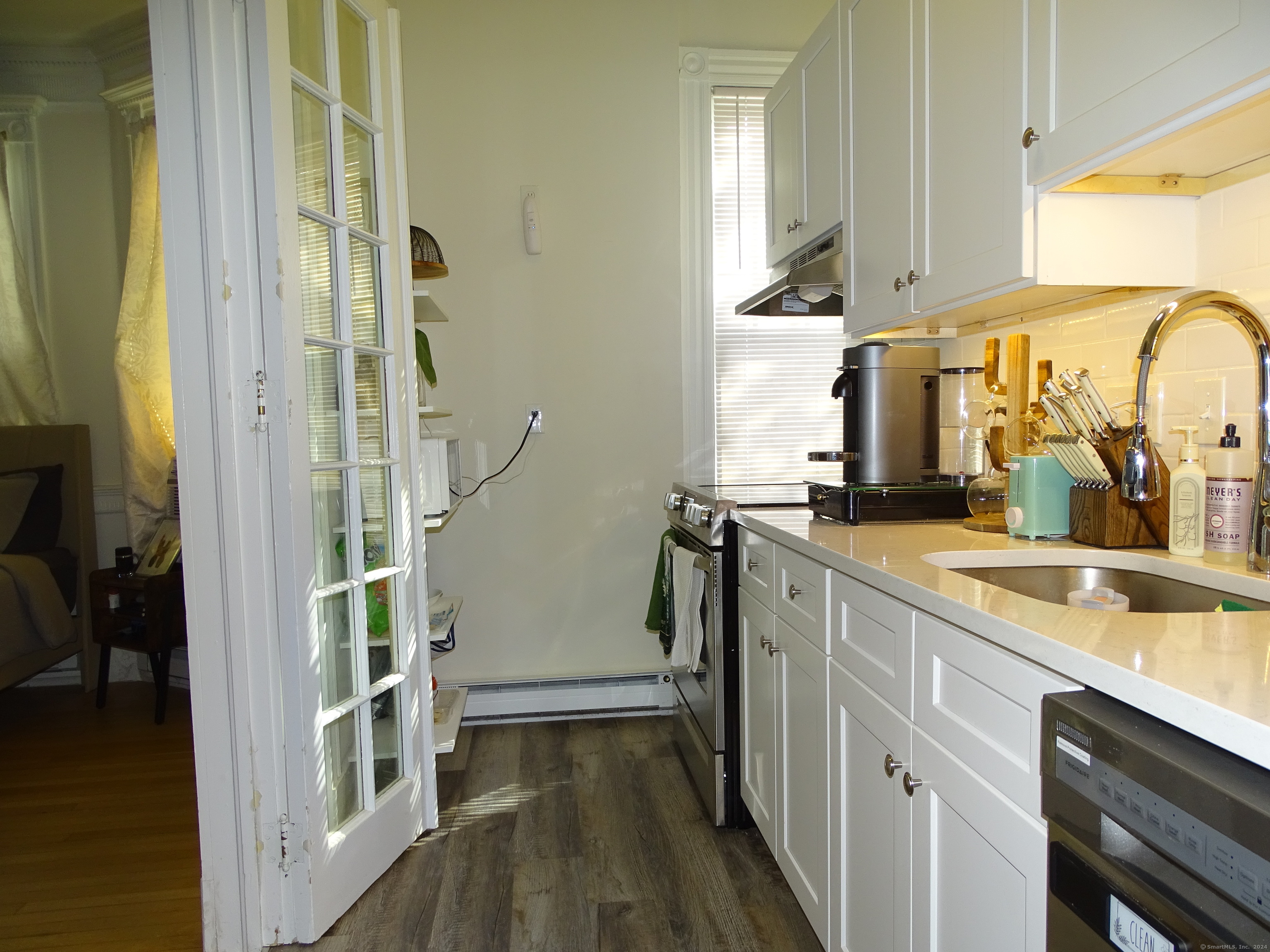 75 South Main Street, Unit B Branford, CT 06405 - Photo 18 of 22