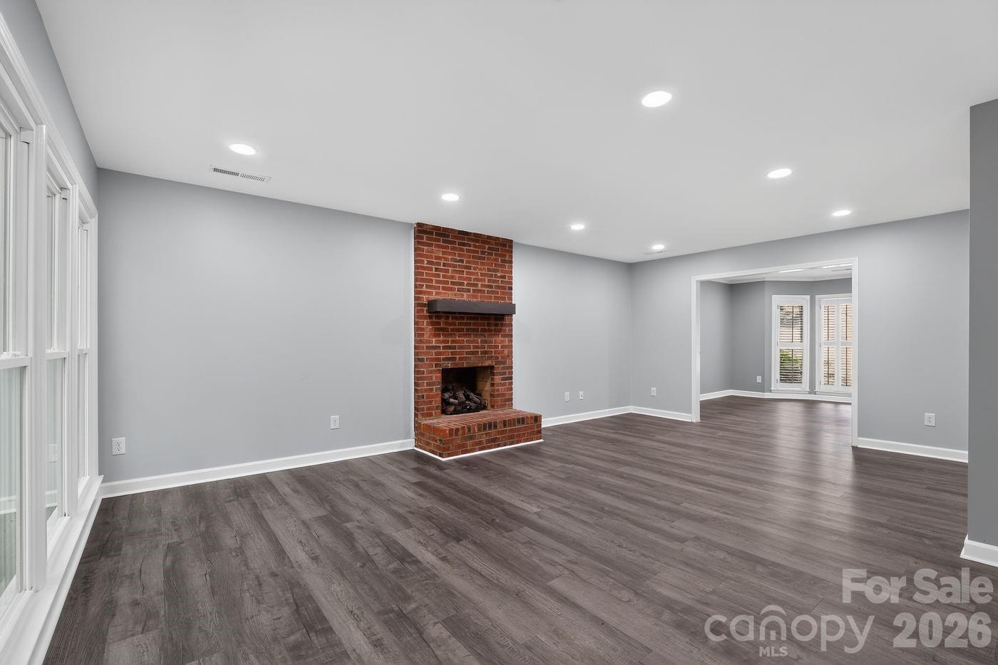 1472 Old Tara Lane Fort Mill, SC 29708 - Photo 8 of 14 Gallery Image 8