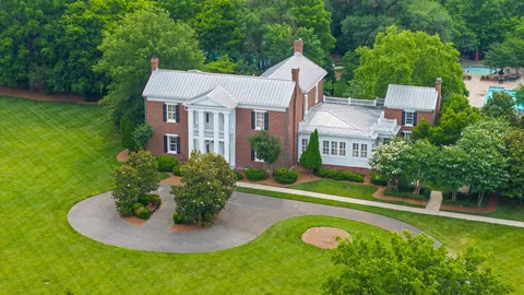 $1,995,000 | 9488 Stillbrook Trace, Brentwood, TN 37027