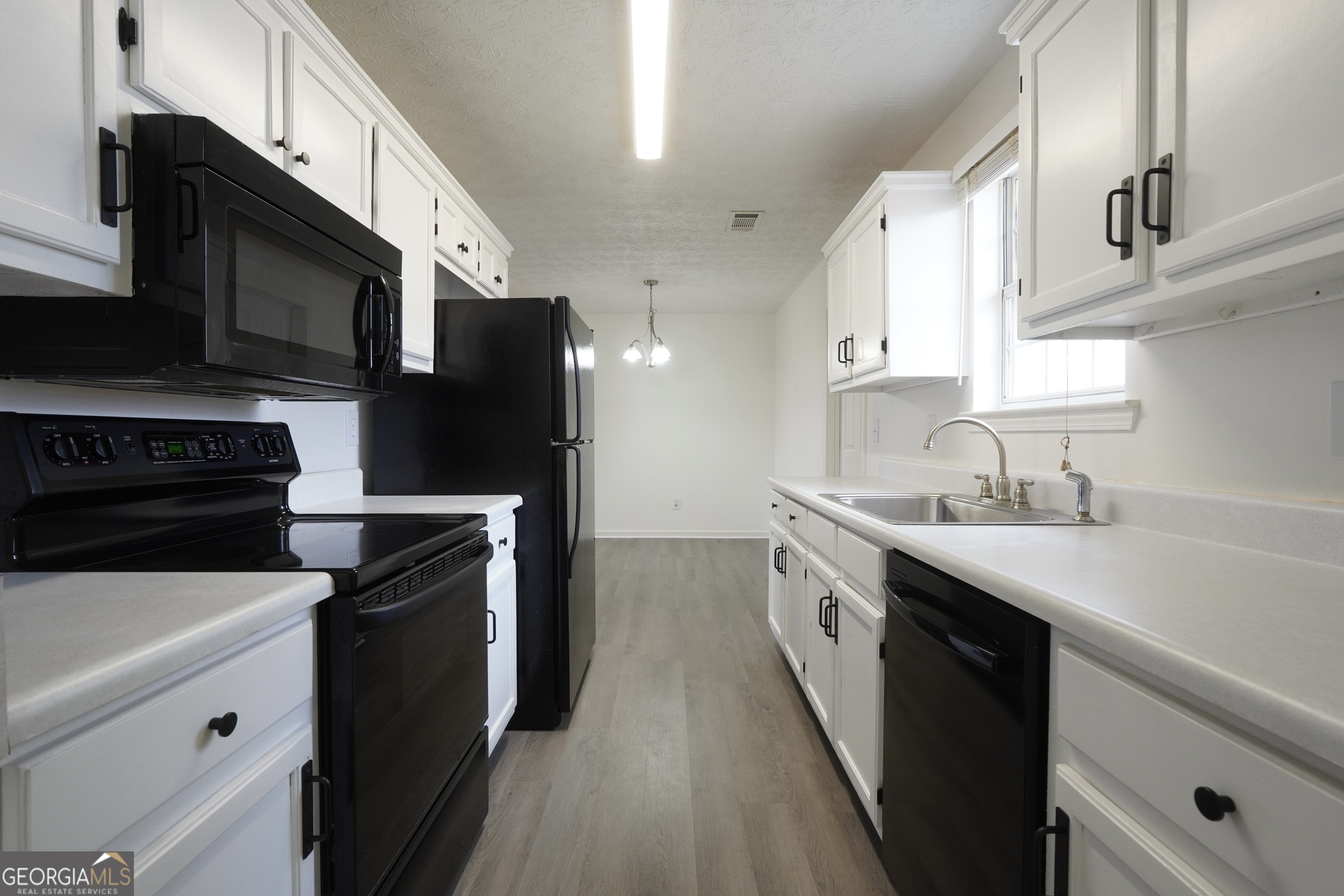 109 Carols Lane Locust Grove, GA 30248 - Photo 25 of 34