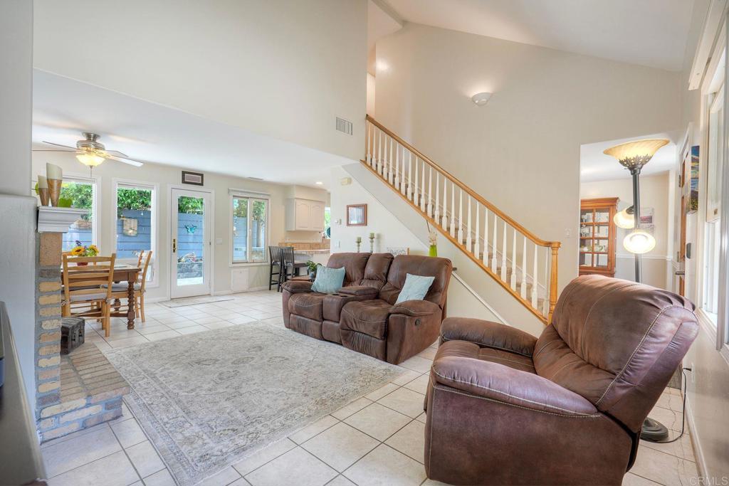 217 Sanford Street Encinitas, CA 92024 - Photo 4 of 41