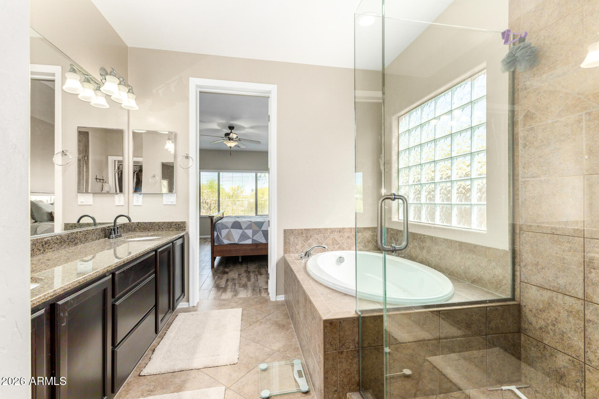1904 West Black Hill Road Phoenix, AZ 85085 - Photo 16 of 55 30 - Black Hill