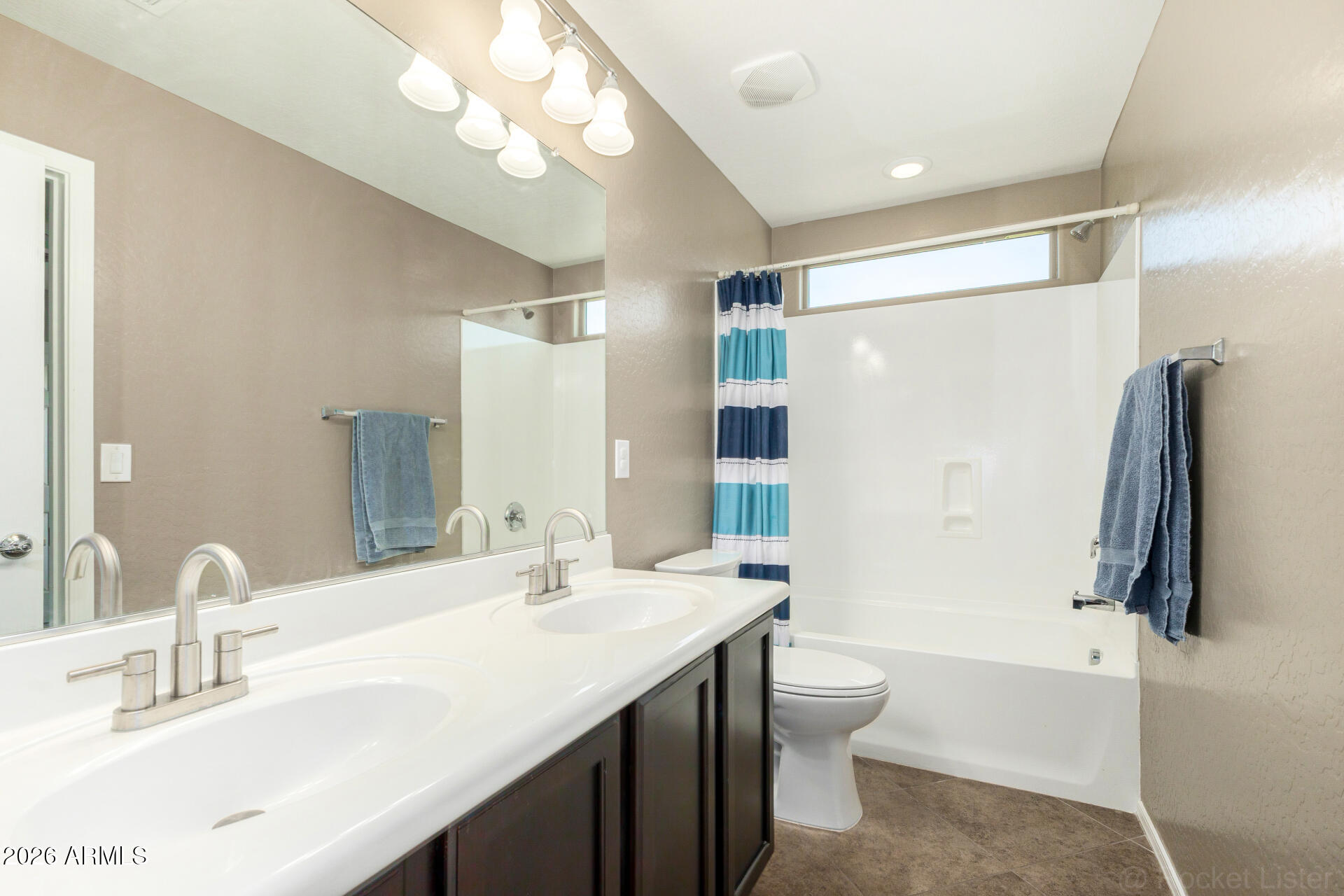 1904 West Black Hill Road Phoenix, AZ 85085 - Photo 23 of 55 37 - Black Hill