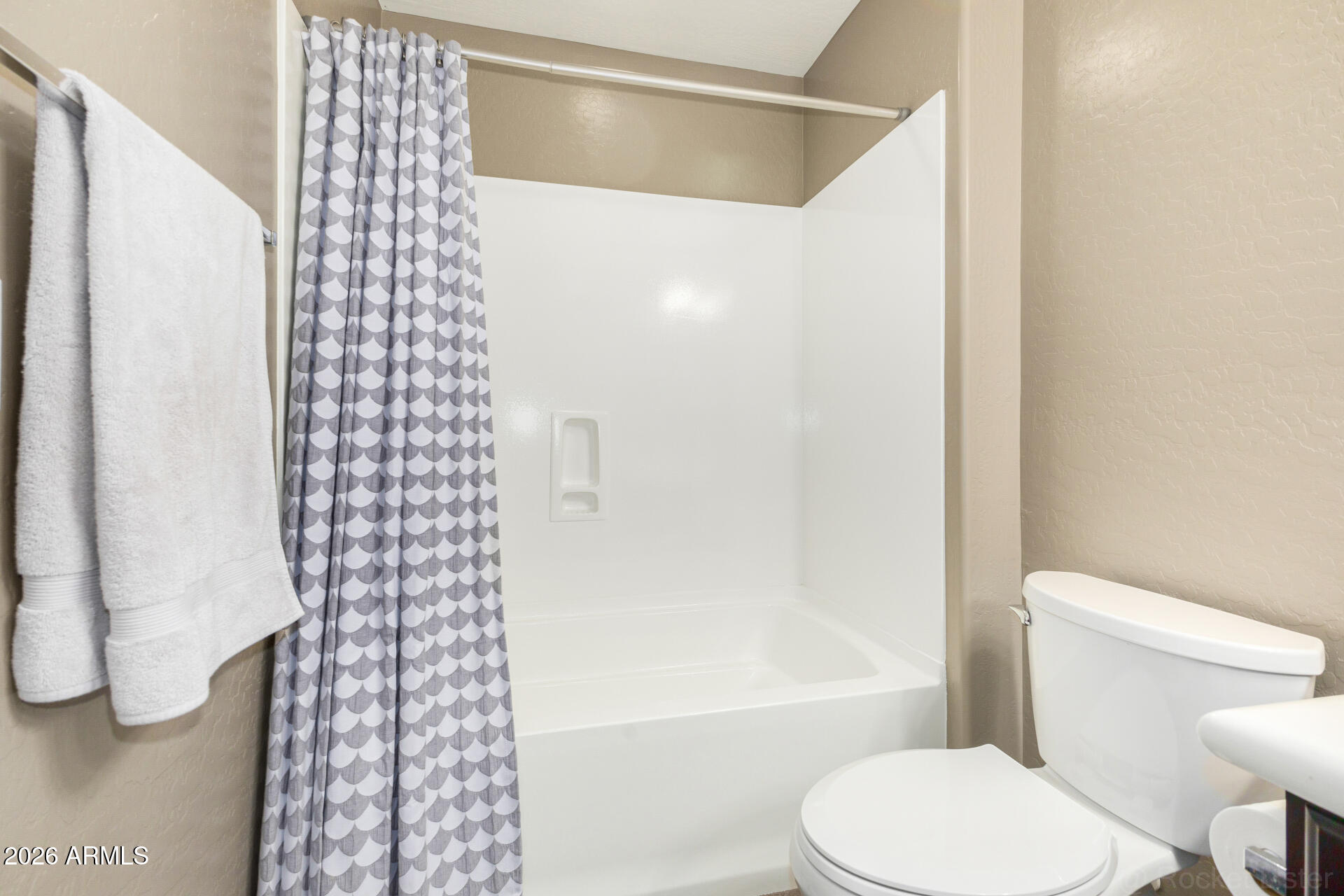 1904 West Black Hill Road Phoenix, AZ 85085 - Photo 27 of 55 45 - Black Hill