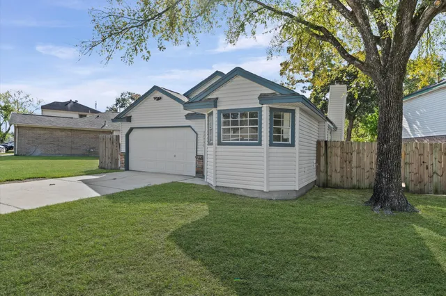 $1,750 | 22935 Sherioaks Lane, Spring, TX 77389