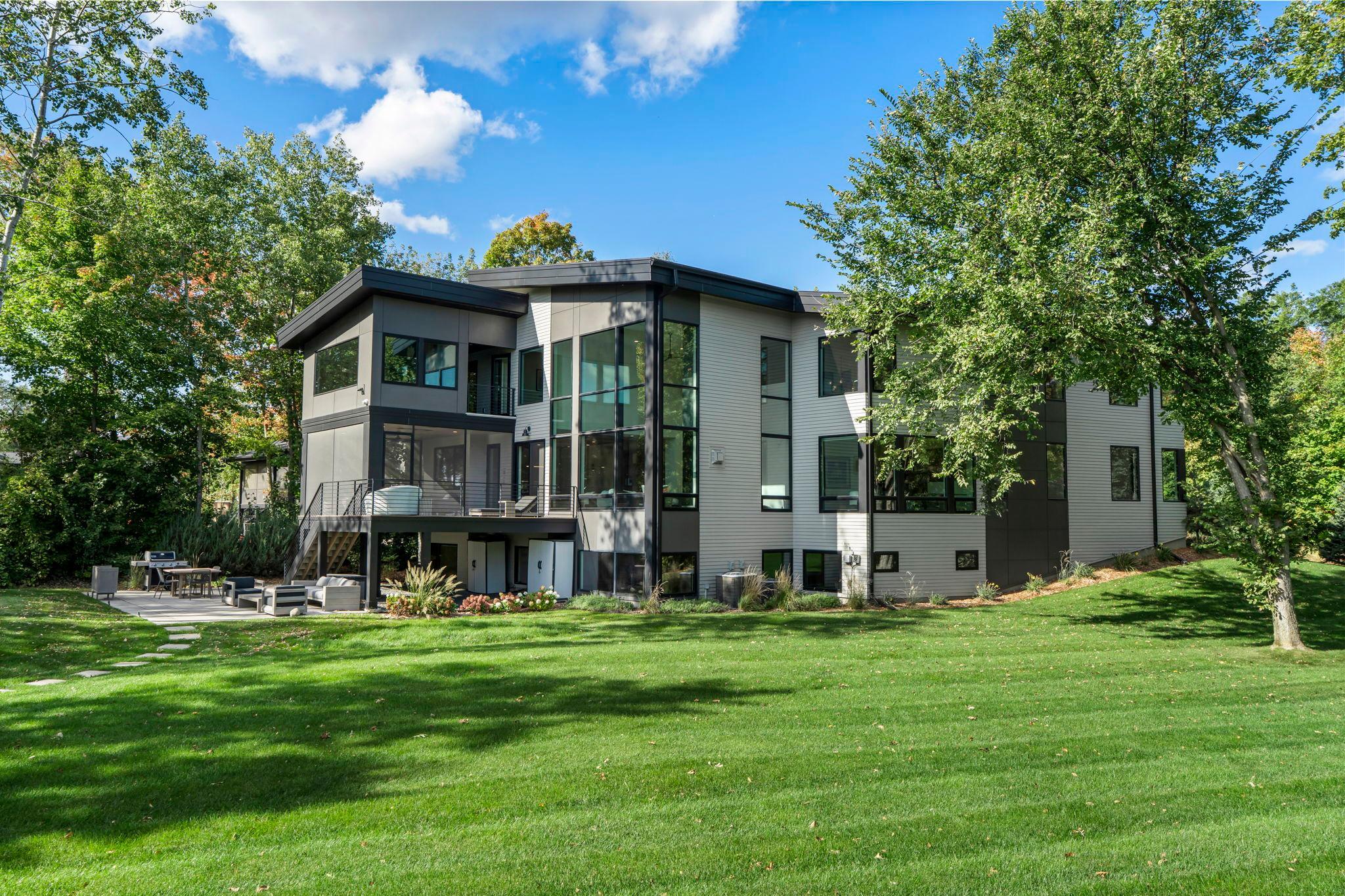 746 Peninsula Point Road Shakopee, MN 55379 - Photo 1 of 70