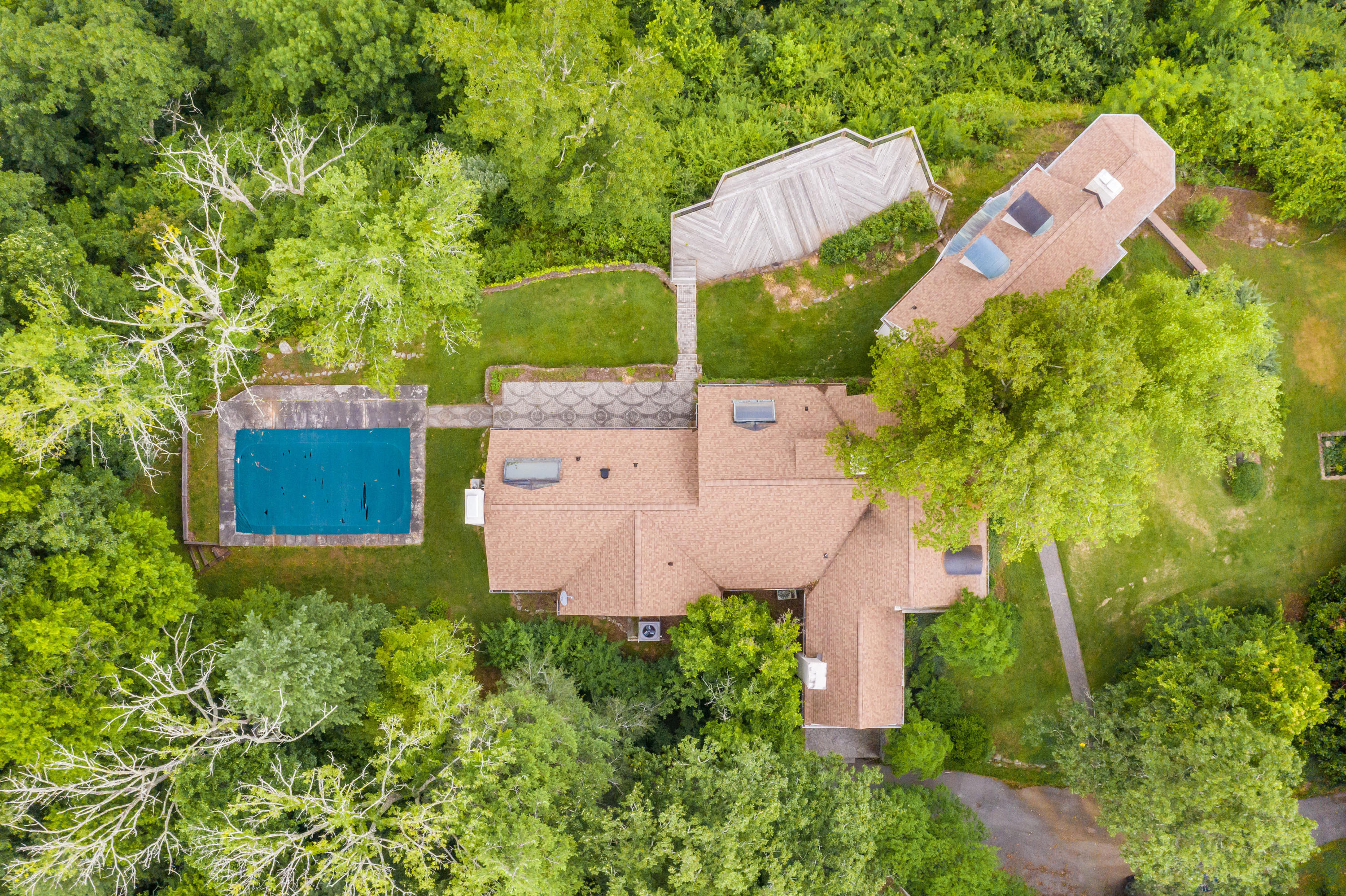 1132 Cumberland Road Chattanooga, TN 37419 - Photo 17 of 38 1132-cumberland-rd-09