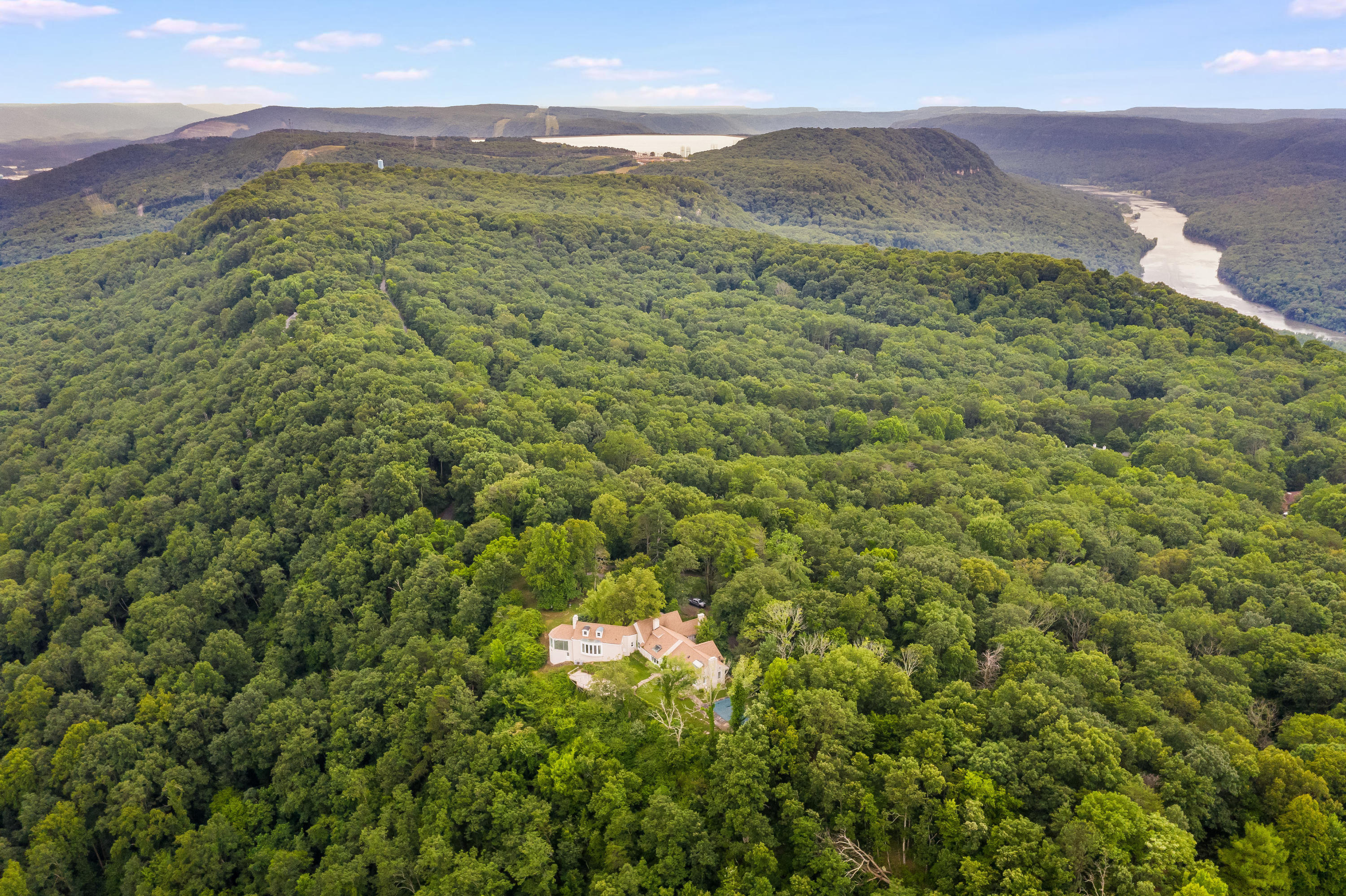 1132 Cumberland Road Chattanooga, TN 37419 - Photo 18 of 38 1132-cumberland-rd-06