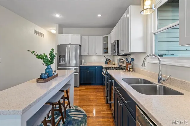 $564,900 | 905 Thornbury Place, O'Fallon, IL 62269