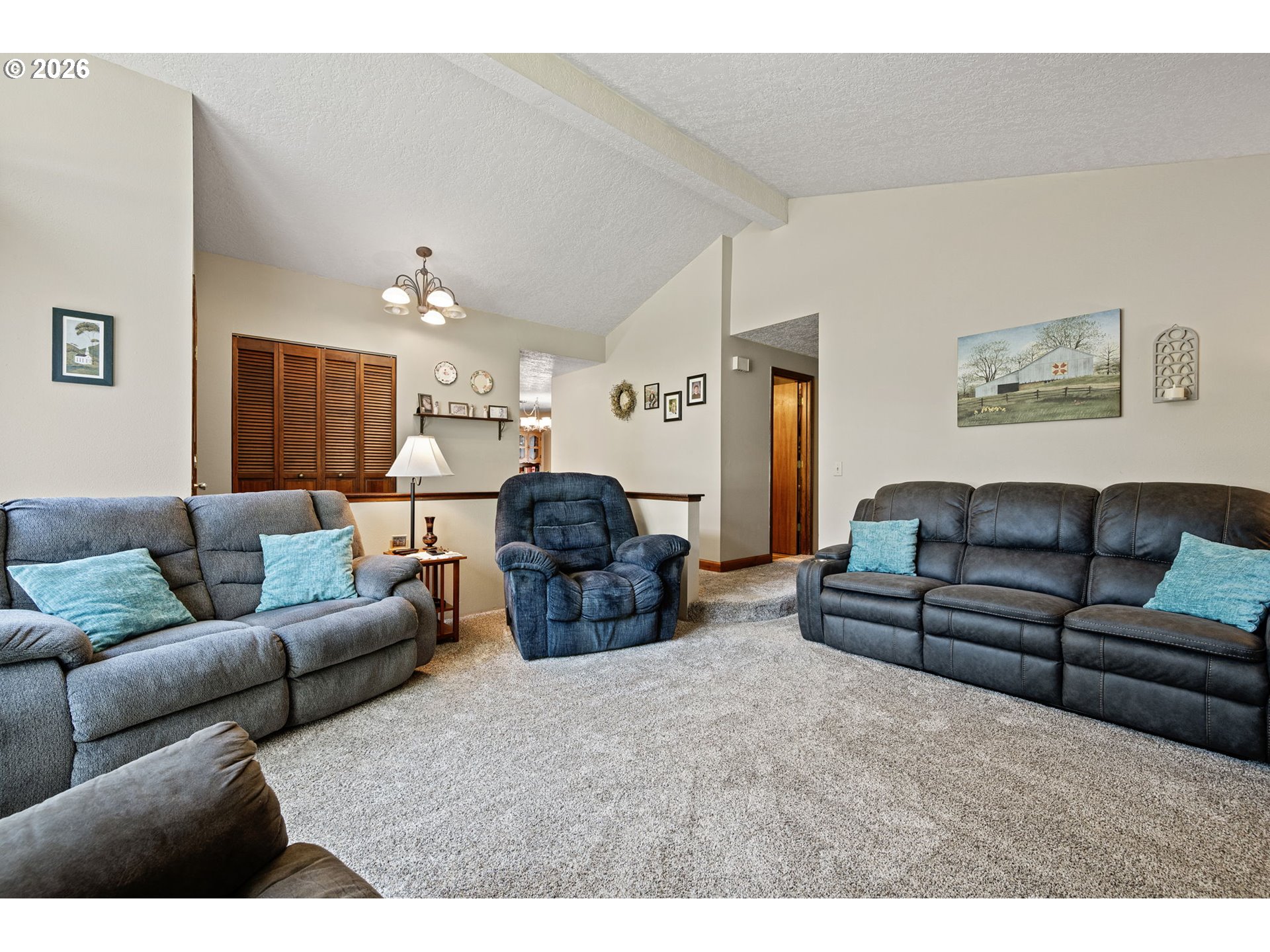 33262 Molitor Hill Road Cottage Grove, OR 97424 - Photo 11 of 48