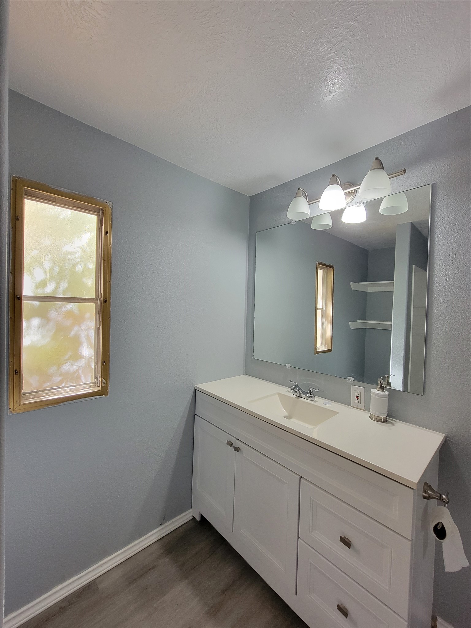 14245 East Ravine Willis, TX 77318 - Photo 7 of 23 Vanity