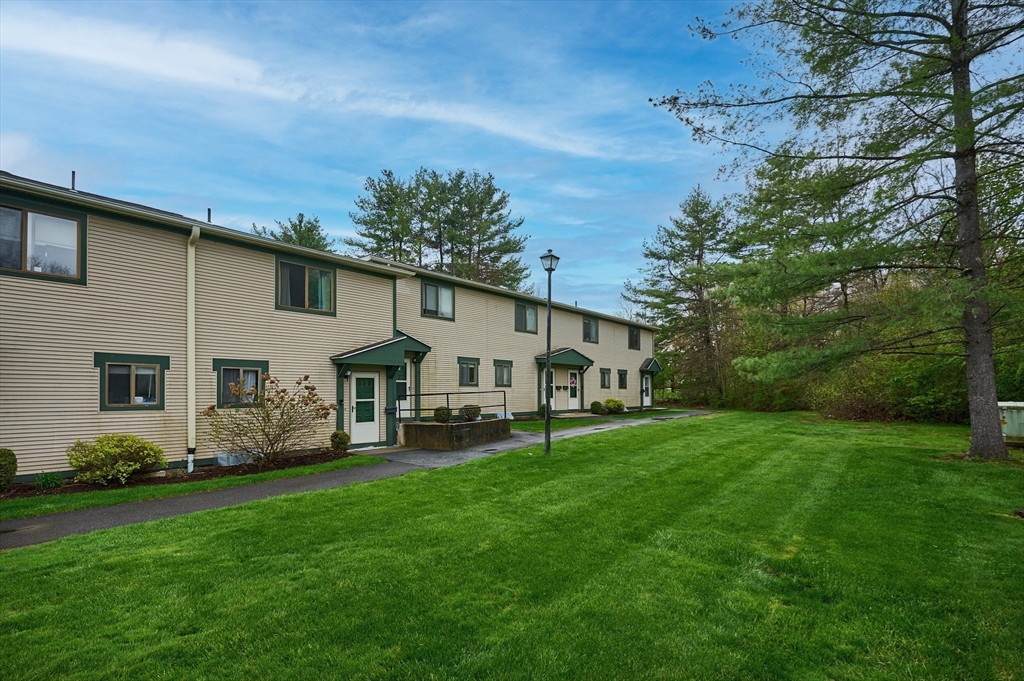 170 East Hadley Road, Unit 52 Amherst, MA 01002 - Photo 20 of 26