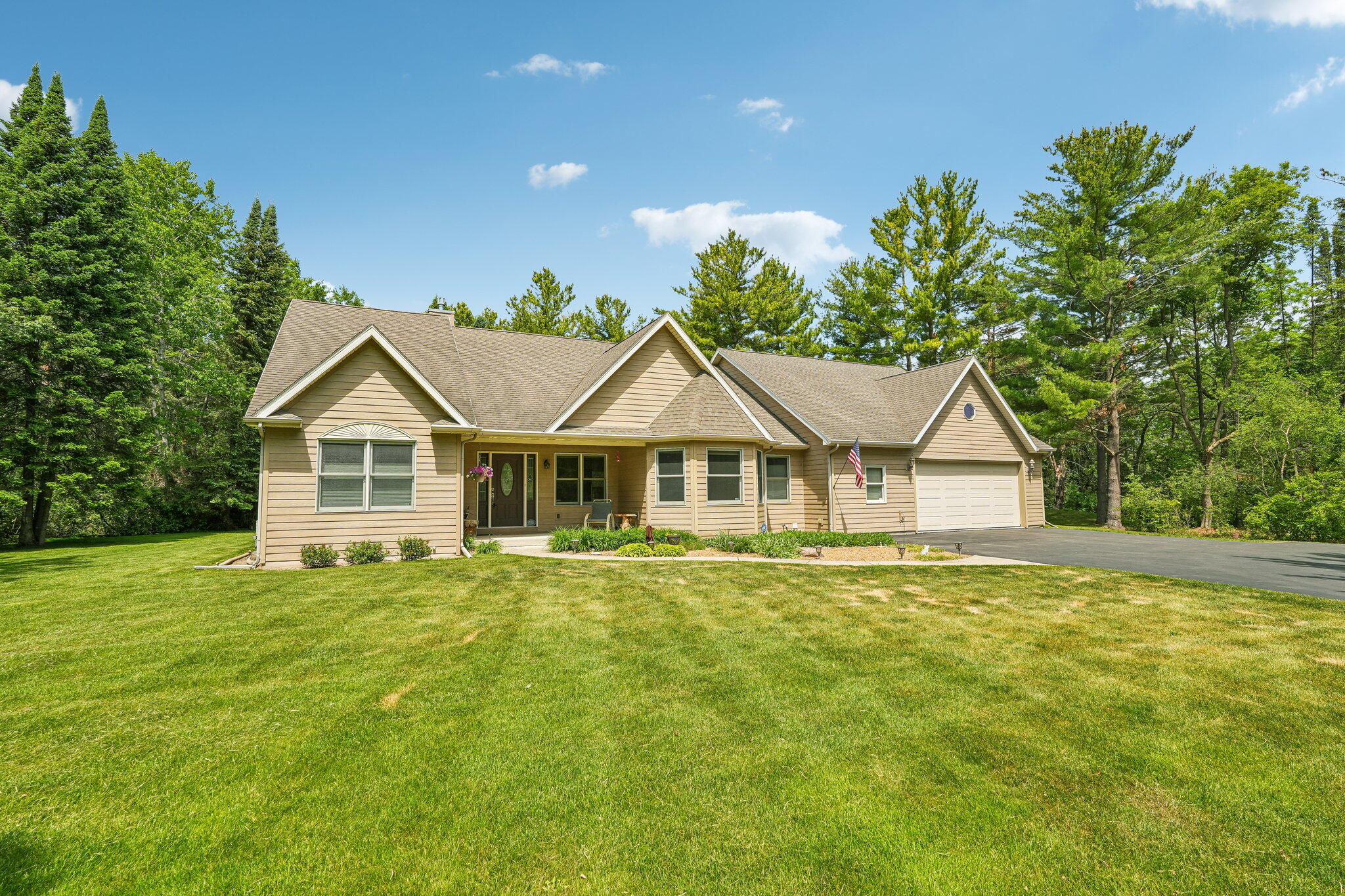 8040 West S County Line Road Franklin, WI 53132 - Photo 47 of 49 Home