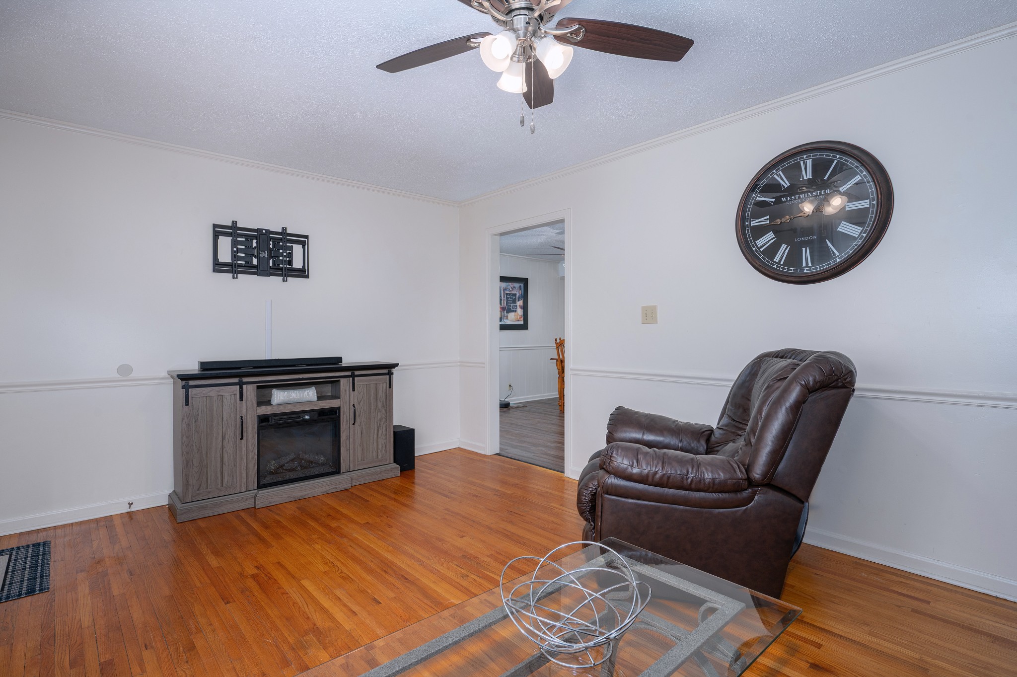 332 Old Dunbar Cave Road Clarksville, TN 37043 - Photo 3 of 25 Gallery Image 3
