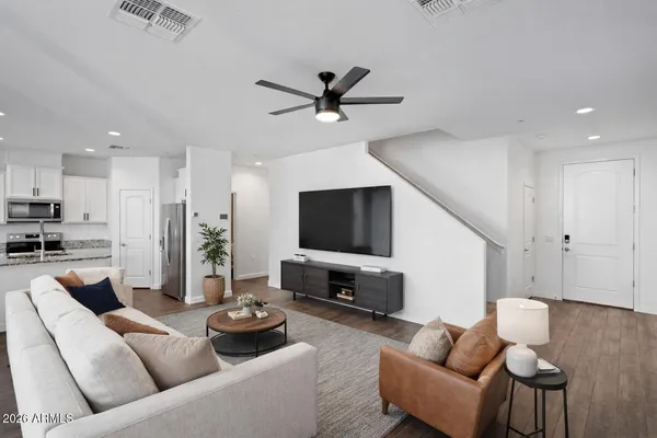 $430,000 | 1255 North Arizona Avenue, Unit 1134, Chandler, AZ 85225