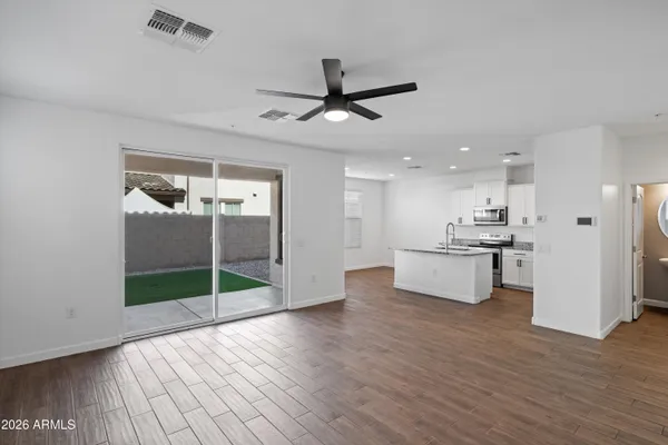 $430,000 | 1255 North Arizona Avenue, Unit 1134, Chandler, AZ 85225