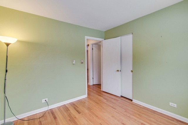 1719 Grove Street, Unit 7 Glenview, IL 60025 - Photo 11 of 25
