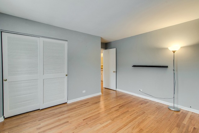 1719 Grove Street, Unit 7 Glenview, IL 60025 - Photo 14 of 25