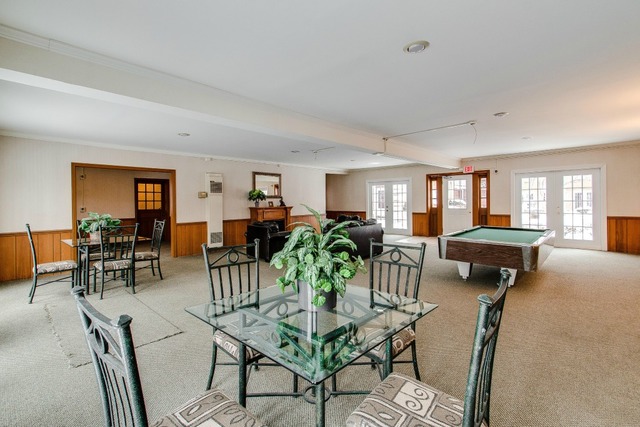 1719 Grove Street, Unit 7 Glenview, IL 60025 - Photo 18 of 25