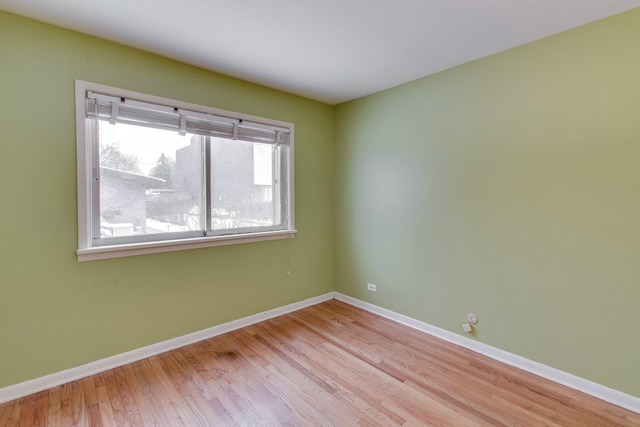 1719 Grove Street, Unit 7 Glenview, IL 60025 - Photo 10 of 25