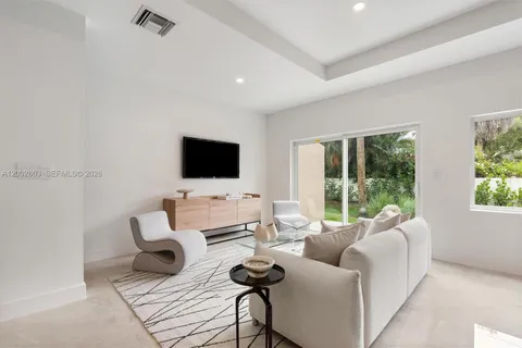 $670,000 | 1537 Northwest 94th Way, Unit 5, Coral Springs, FL 33071