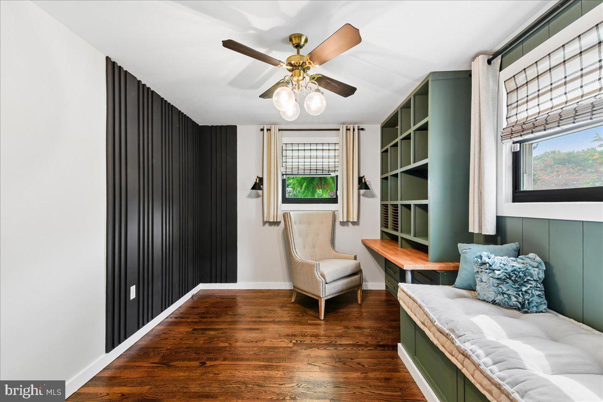 222 Spring Gap South Laurel, MD 20724 - Photo 33 of 60 Charming nook with stylish accents.
