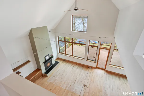 $990,000 | 152 Lakeside Drive, Lebanon, CT 06249