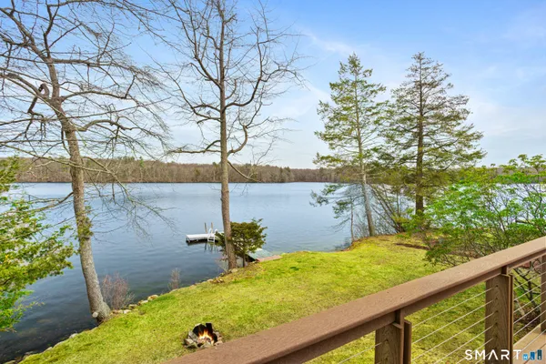 $990,000 | 152 Lakeside Drive, Lebanon, CT 06249