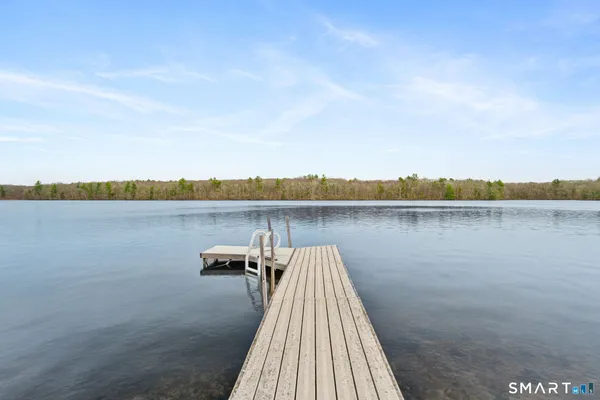 $990,000 | 152 Lakeside Drive, Lebanon, CT 06249