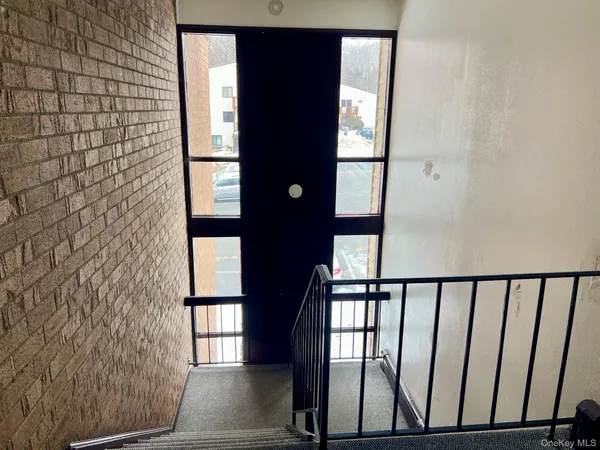 $1,850 | 3 Hook Road, Unit 64G, Poughkeepsie, NY 12601