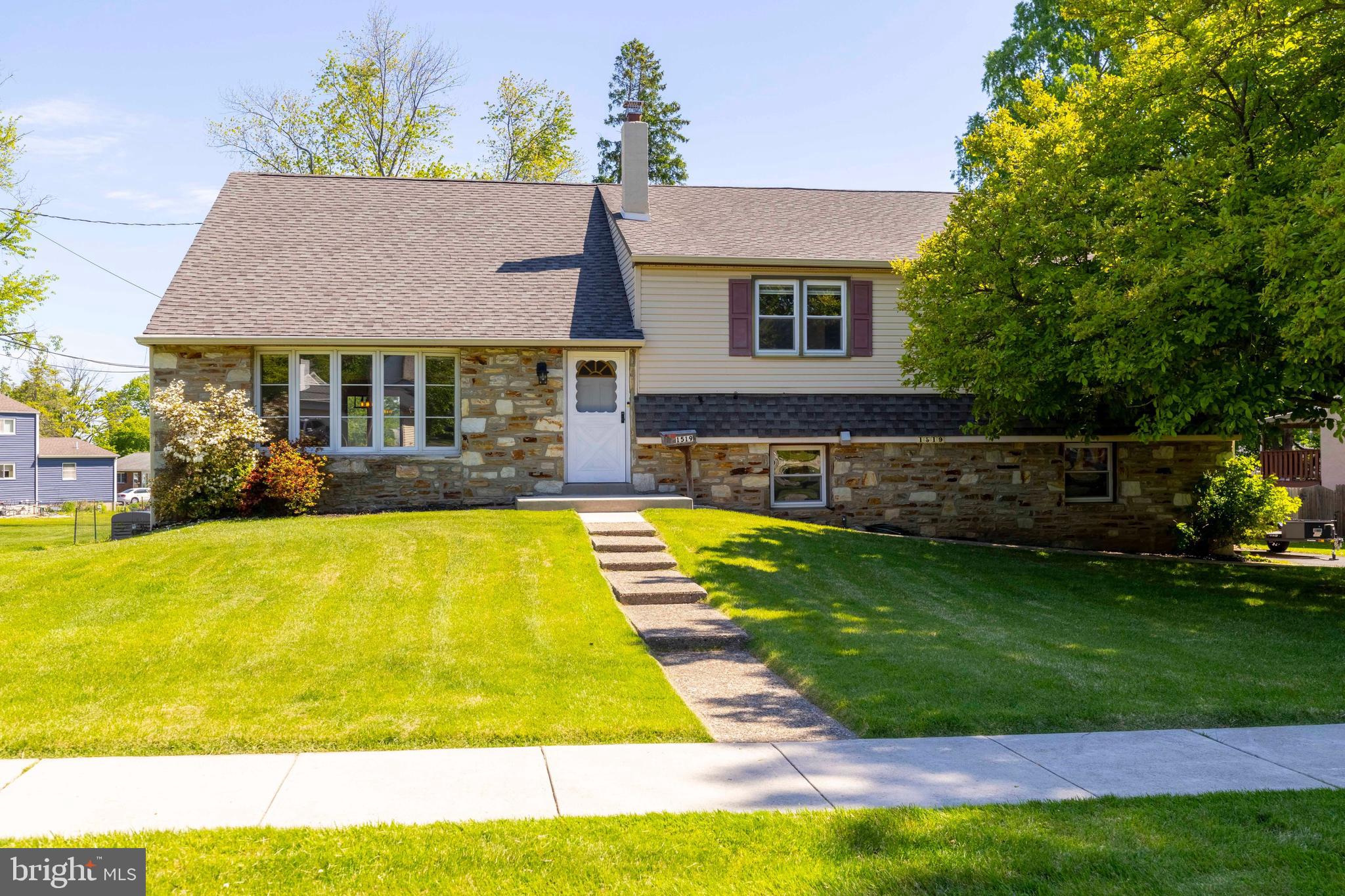 1519 Nevarc Road Warminster, PA 18974 - Photo 2 of 37 Front Exterior