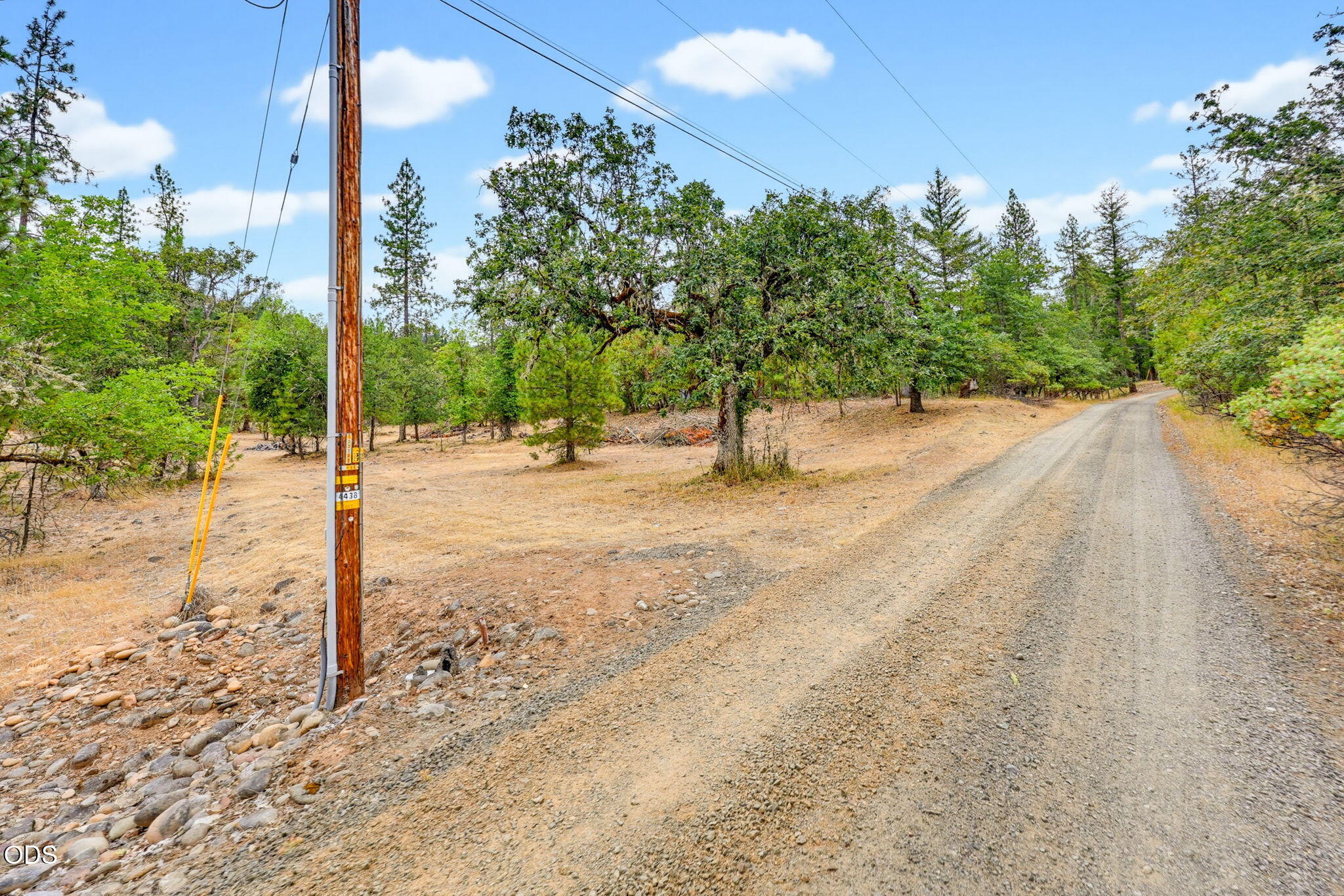 2697 Old Ferry Road Shady Cove, OR 97539 - Photo 16 of 20