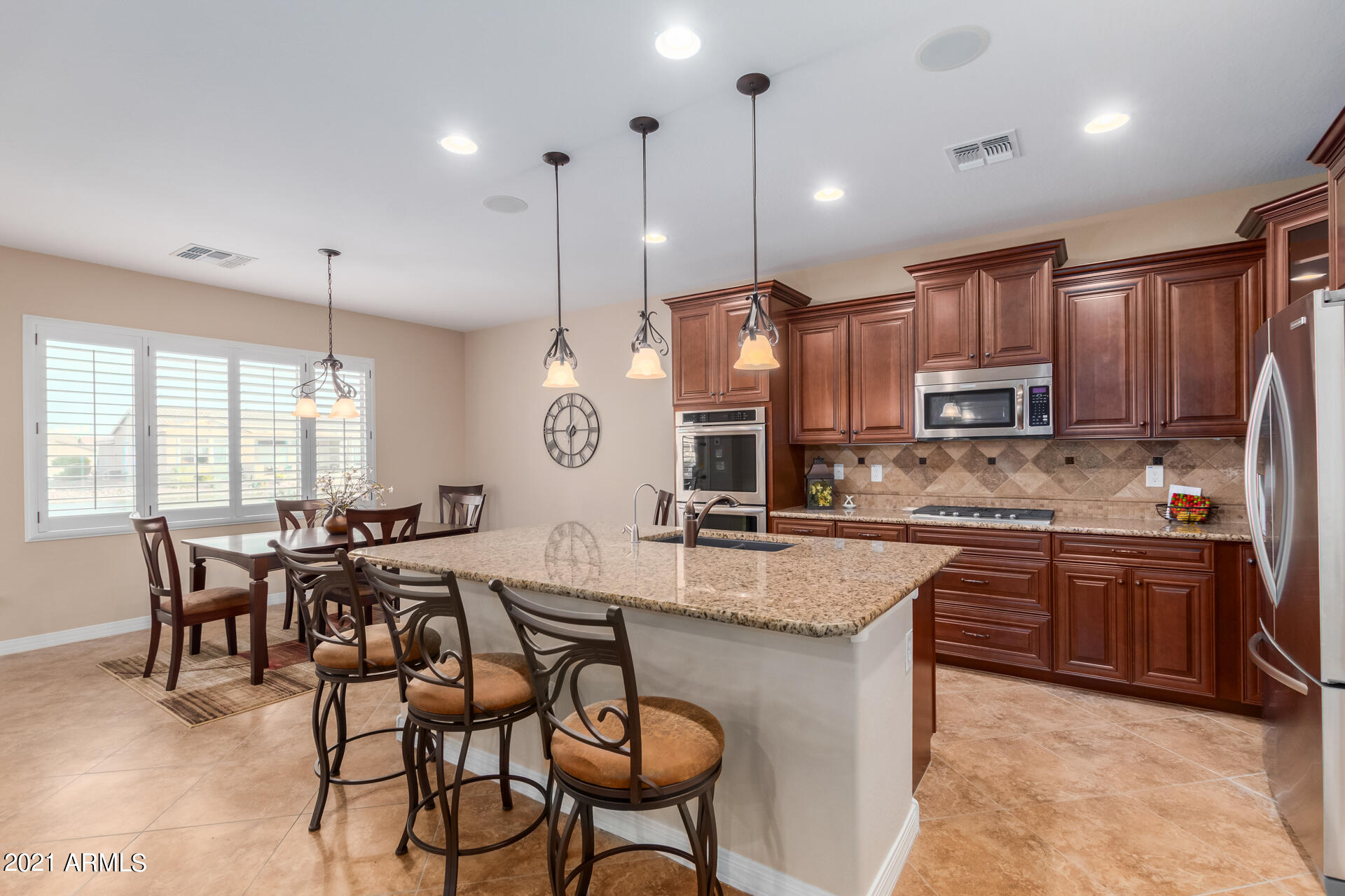 42121 West Rummy Road Maricopa, AZ 85138 - Photo 19 of 85 19 - Rummy