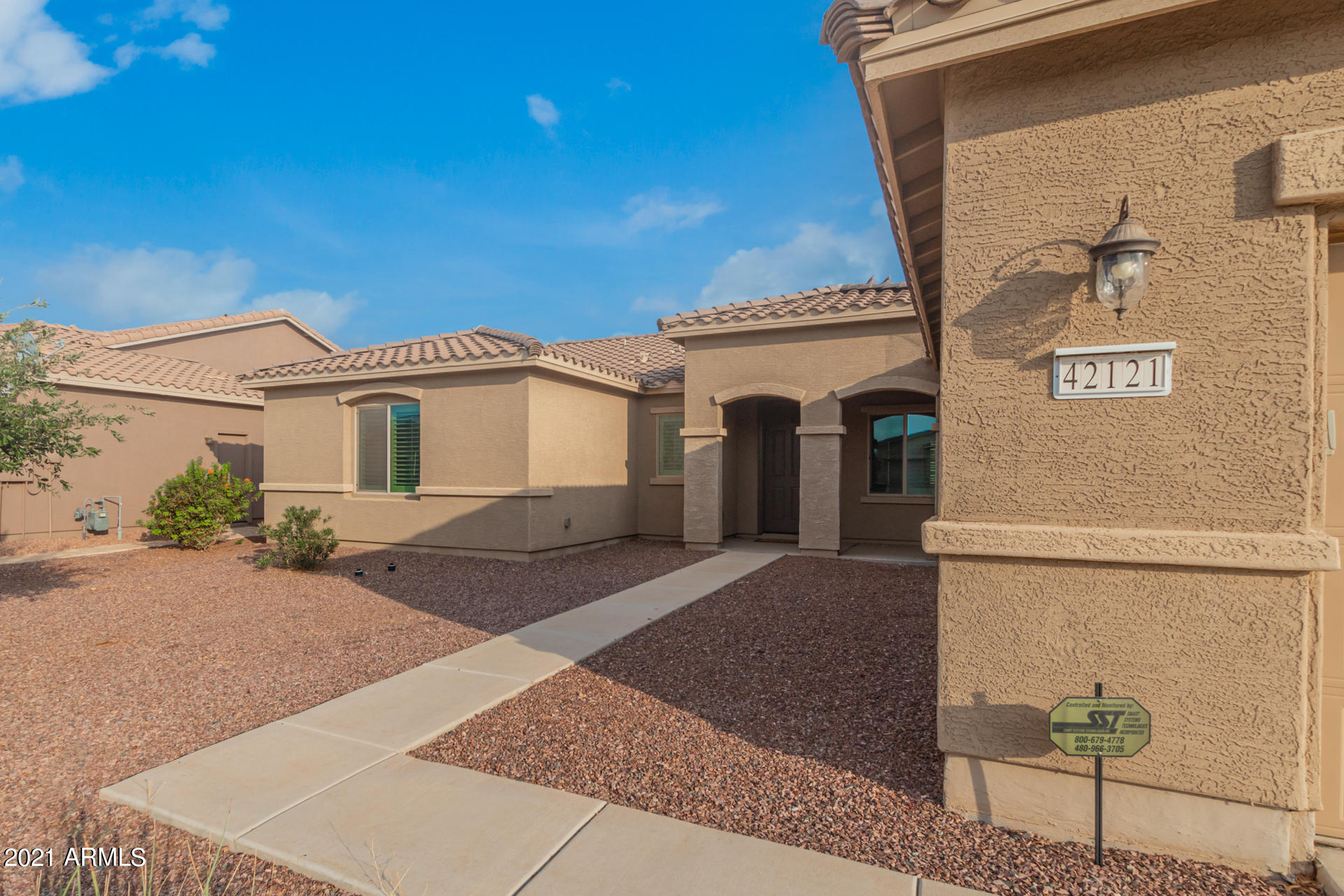 42121 West Rummy Road Maricopa, AZ 85138 - Photo 9 of 85 09 - Rummy