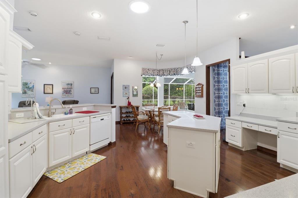 8610 Southwest 196th Avenue Road Dunnellon, FL 34432 - Photo 11 of 49 Gallery Image 11