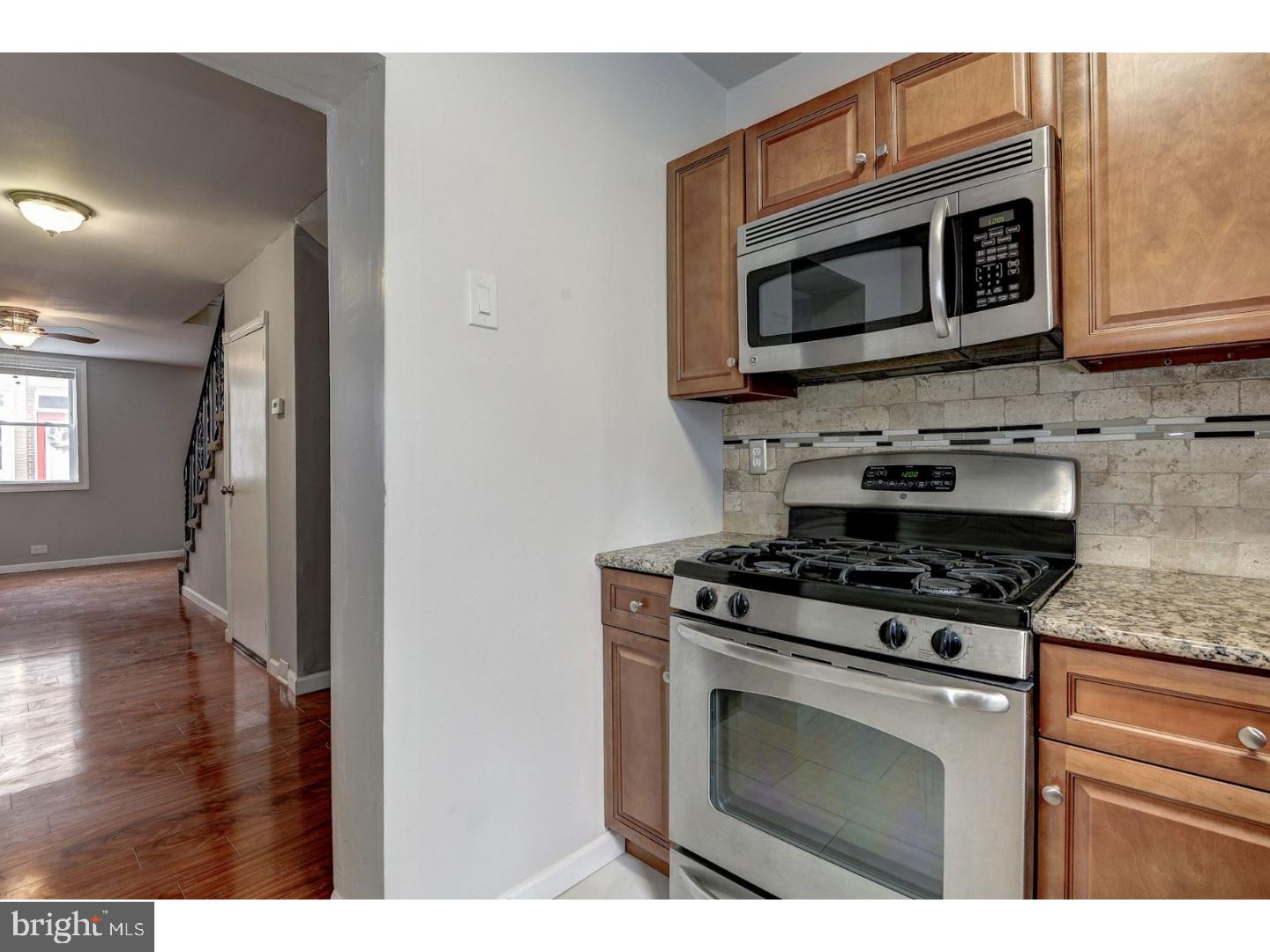 2666 Webb Street Philadelphia, PA 19125 - Photo 13 of 24