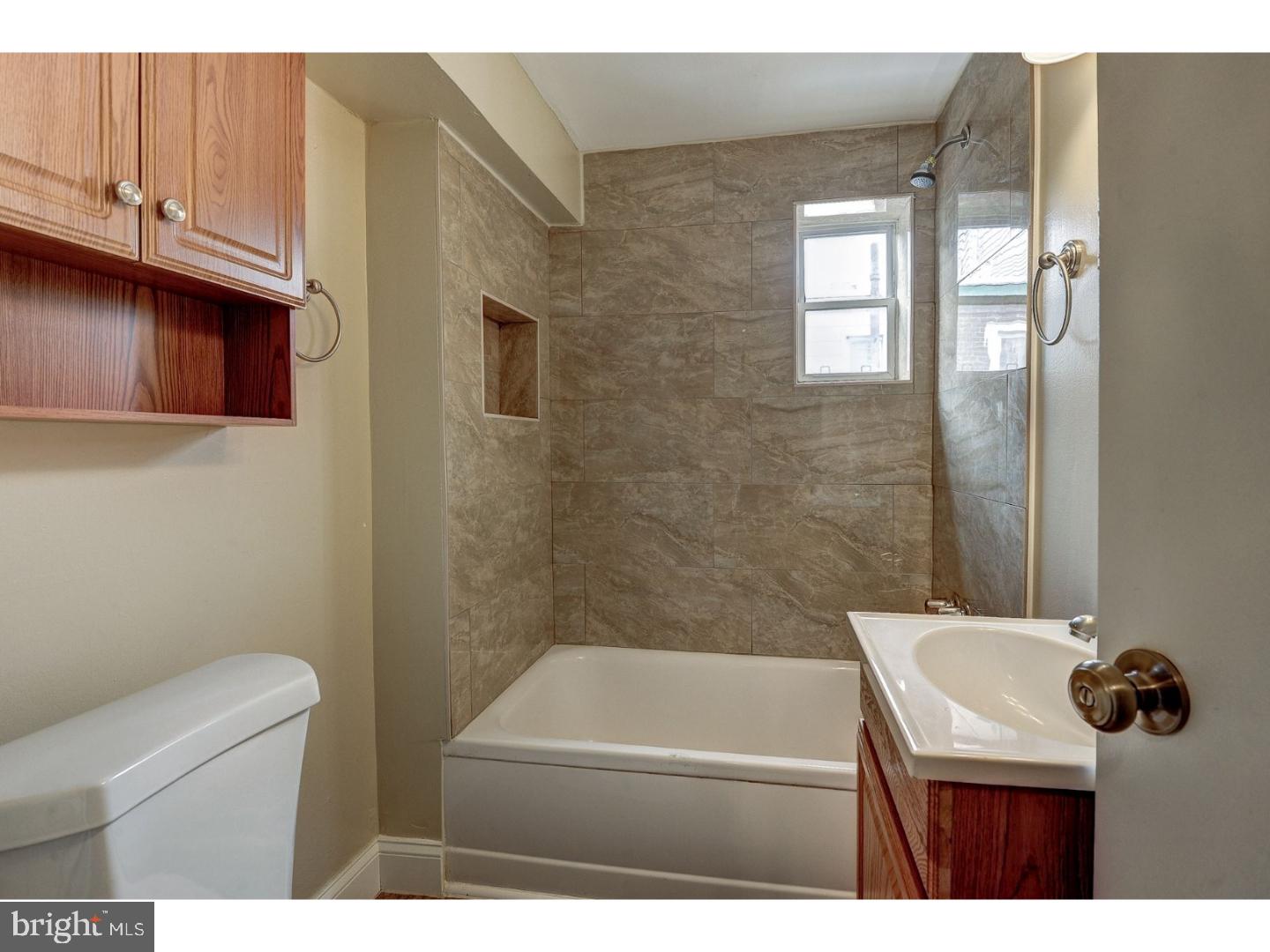 2666 Webb Street Philadelphia, PA 19125 - Photo 14 of 24