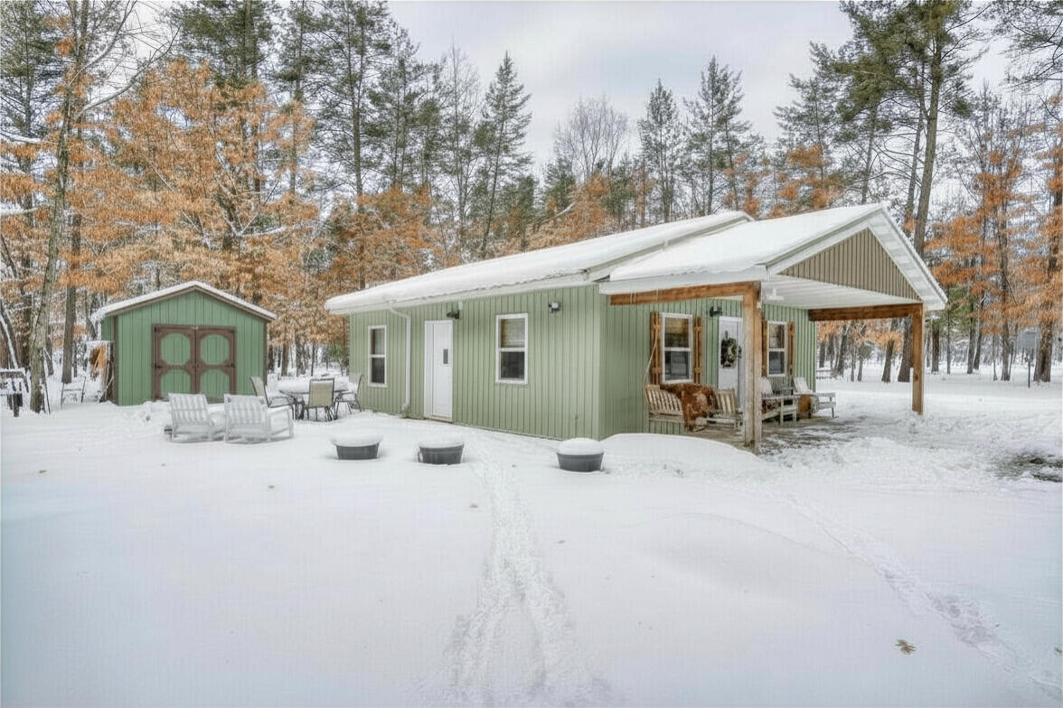 4813 48th Street Baldwin, MI 49304 - Photo 12 of 23 DSC09677_3 - Copy - Edited