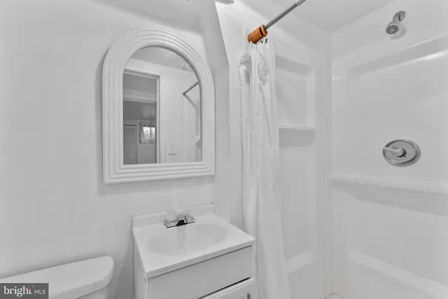 $2,399 | 633 Walker Avenue, Baltimore, MD 21212