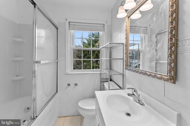 $2,399 | 633 Walker Avenue, Baltimore, MD 21212