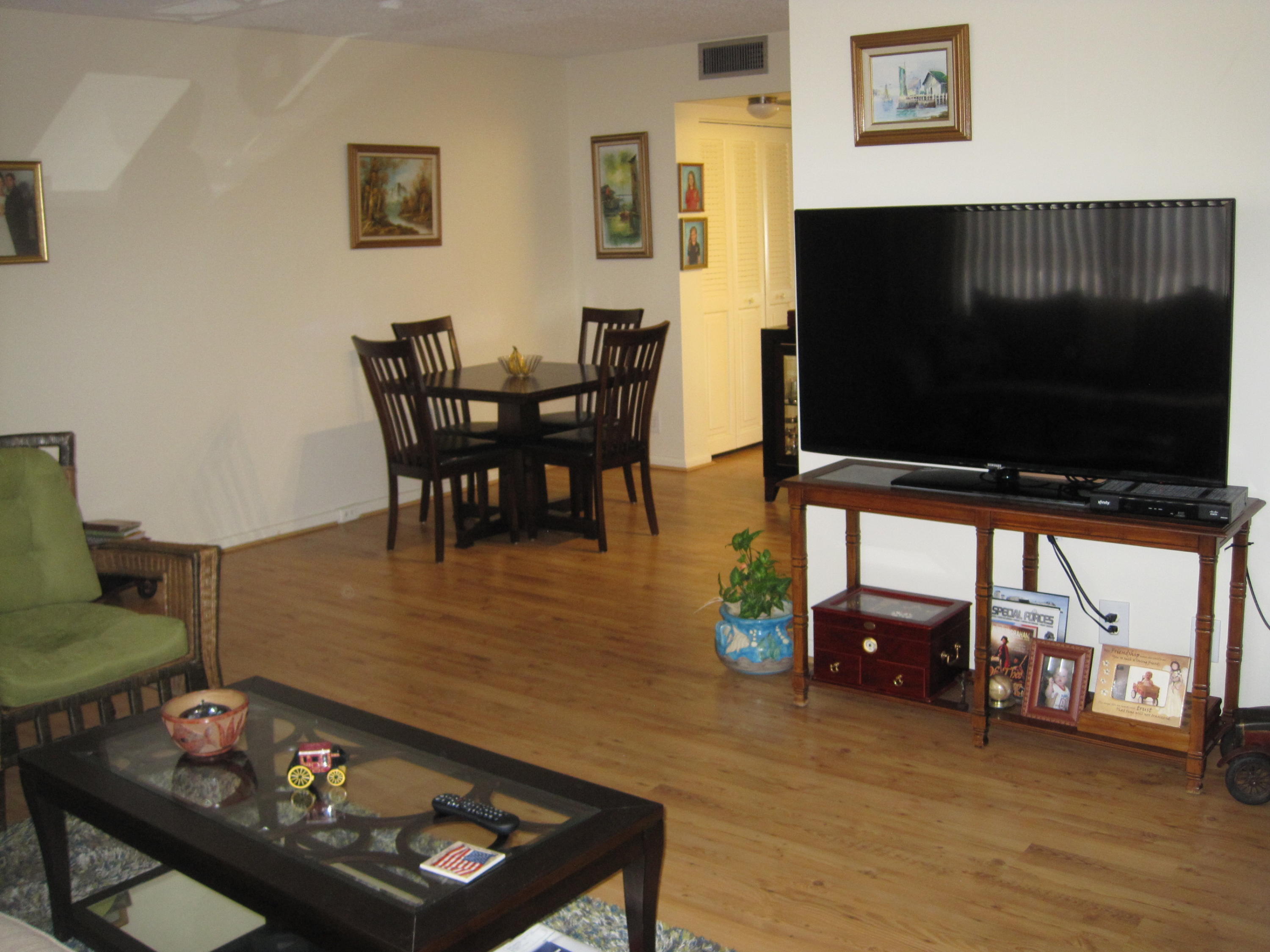 3093 Cornwall East Boca Raton, FL 33434 - Photo 11 of 45 LR & DR