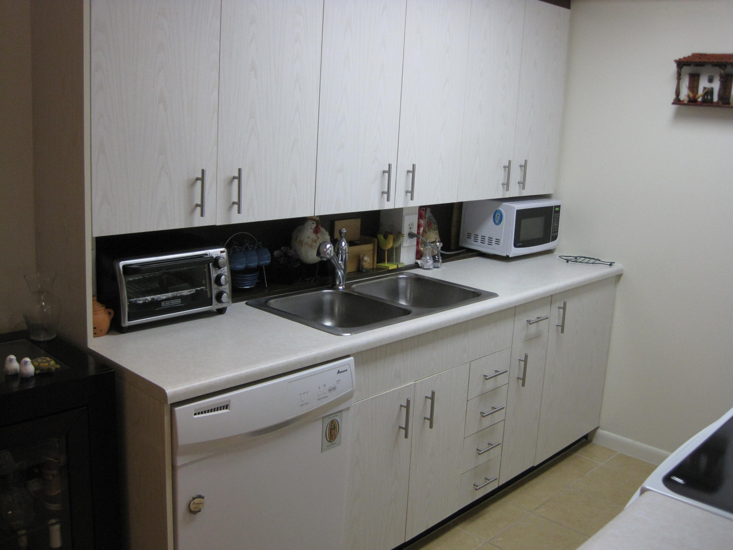 3093 Cornwall East Boca Raton, FL 33434 - Photo 6 of 45 Kitchen