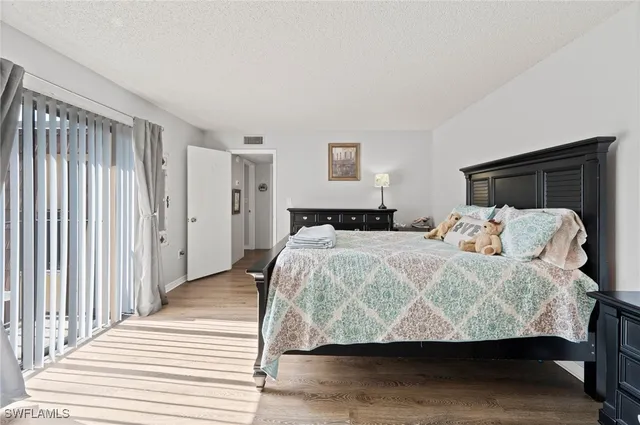 $173,000 | 5210 Cedarbend Drive, Unit 4, Fort Myers, FL 33919