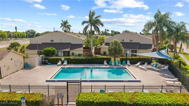 $173,000 | 5210 Cedarbend Drive, Unit 4, Fort Myers, FL 33919