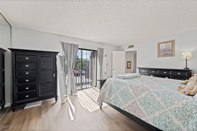 $173,000 | 5210 Cedarbend Drive, Unit 4, Fort Myers, FL 33919